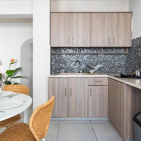 Apartament Daze 1-br By Finikoudes Larnaca