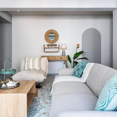 Daze 1-br By Finikoudes * Larnaca