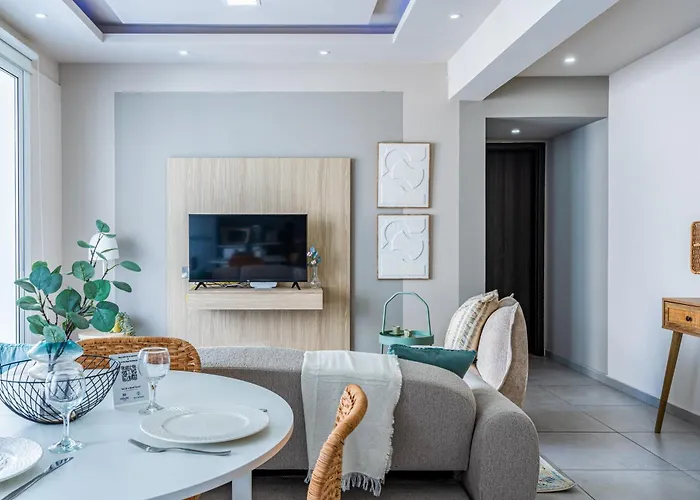 Daze 1-br By Finikoudes Apartmán *