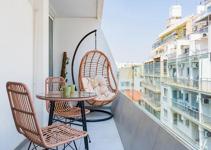 Daze 1-br By Finikoudes * Larnaca