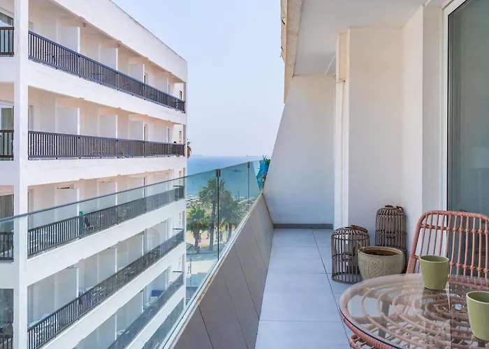 アパート Daze 1-br By Finikoudes